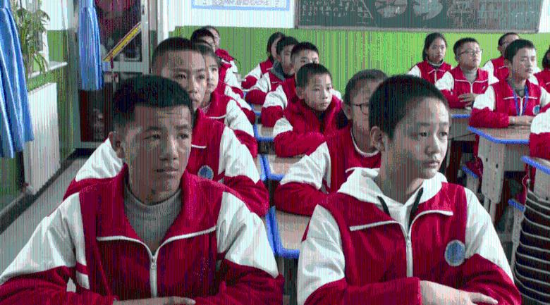 建行党委传达学习习近平总书记在省部级主要领导干部推动金融高质量发展专题研讨班开班式上的重要讲话精神