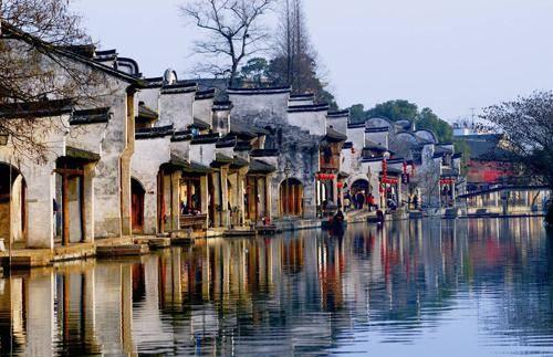 OPPO逆流而上:2023年出货量跻身全国前三,引领中国手机市场变革